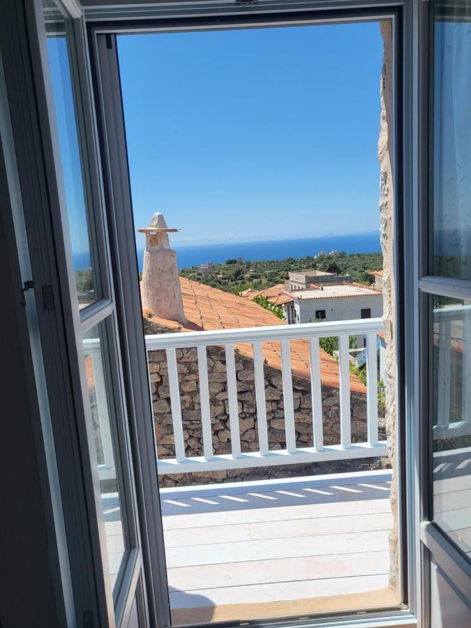 Balcony&Tower Appartement Areopoli Buitenkant foto