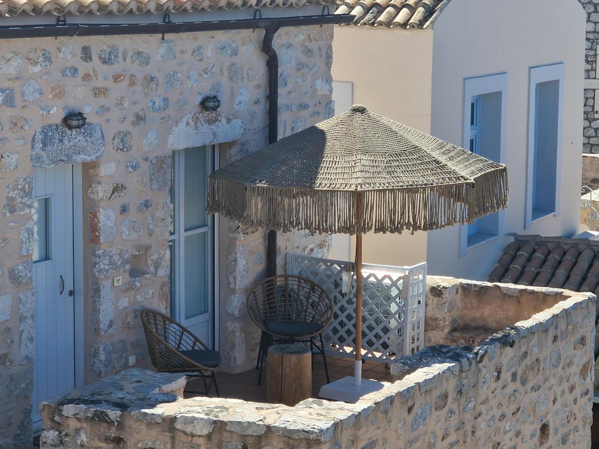 Balcony&Tower Appartement Areopoli Buitenkant foto